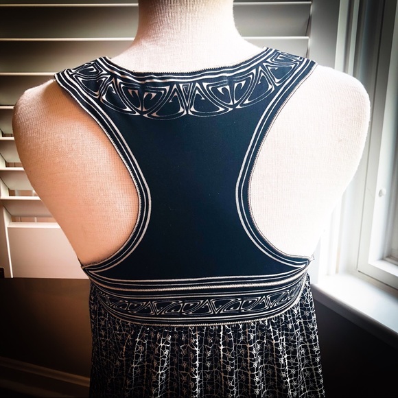 Max Studio Sleeveless Blouse, Halter Back Top, Sm - Picture 3 of 4